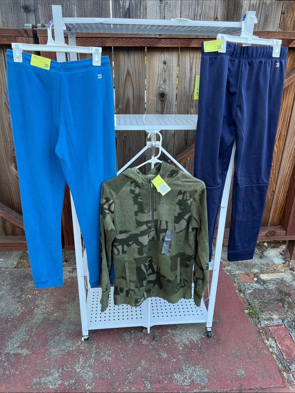 all in motion 3 pieces- Boys XL 16 - pant, jogger & top